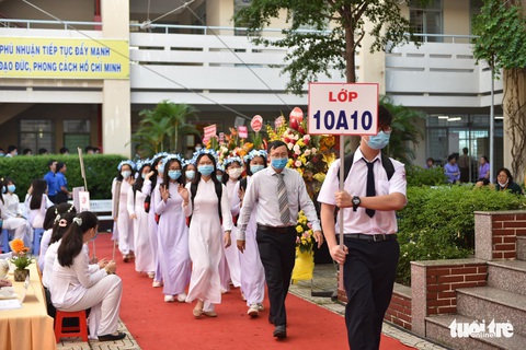 Gần 23 triệu học sinh cả nước khai giảng năm học mới - Ảnh 10. Gần 23 triệu học sinh cả nước khai giảng năm học mới - Ảnh 10.