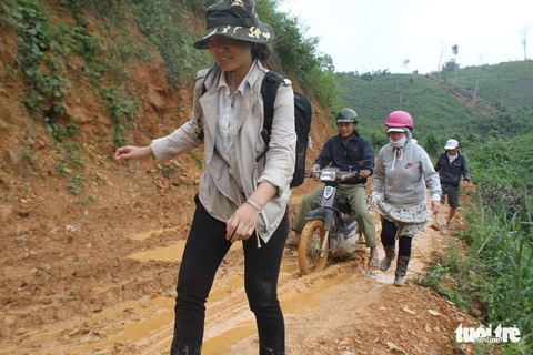Khai giảng ở vùng tâm dịch bạch hầu - Ảnh 8. Khai giảng ở vùng tâm dịch bạch hầu - Ảnh 8.