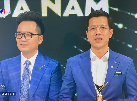 VTV Awards 2020: Hoa hồng trên ngực trái đại thắng, Hồng Diễm lên ngôi - Ảnh 2. VTV Awards 2020: Hoa hồng trên ngực trái đại thắng, Hồng Diễm lên ngôi - Ảnh 2.