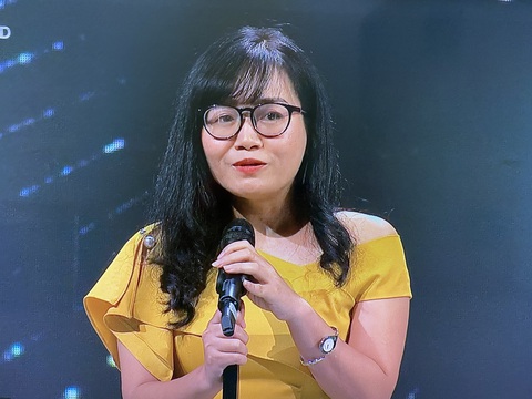 VTV Awards 2020: Hoa hồng trên ngực trái đại thắng, Hồng Diễm lên ngôi - Ảnh 7. VTV Awards 2020: Hoa hồng trên ngực trái đại thắng, Hồng Diễm lên ngôi - Ảnh 7.
