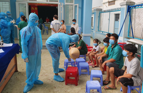 Cụ ông dương tính rồi âm tính với COVID-19 chỉ sau 1 ngày: Cần có thêm cơ sở khoa học - Ảnh 1. Cụ ông dương tính rồi âm tính với COVID-19 chỉ sau 1 ngày: Cần có thêm cơ sở khoa học - Ảnh 1.