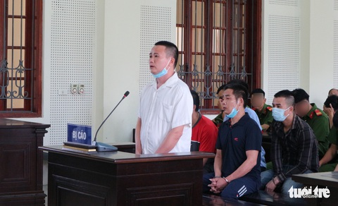 2 án tử hình, 3 án chung thân vì buôn ma túy đá - Ảnh 1. 2 án tử hình, 3 án chung thân vì buôn ma túy đá - Ảnh 1.