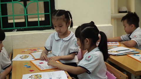 Đánh giá học sinh tiểu học chủ yếu qua lời nói, quan sát, vấn đáp, không cho điểm - Ảnh 1. Đánh giá học sinh tiểu học chủ yếu qua lời nói, quan sát, vấn đáp, không cho điểm - Ảnh 1.