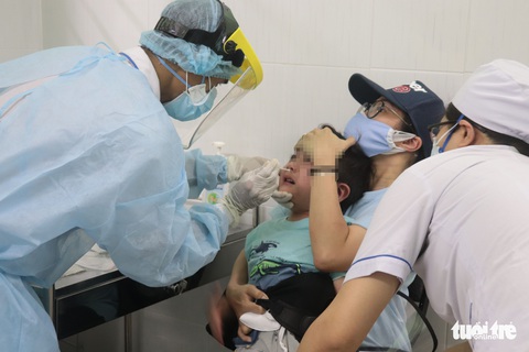 Người từ Đà Nẵng đến TP.HCM từ ngày 5-9 sẽ được lấy mẫu xét nghiệm COVID-19 - Ảnh 1. Người từ Đà Nẵng đến TP.HCM từ ngày 5-9 sẽ được lấy mẫu xét nghiệm COVID-19 - Ảnh 1.