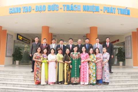 Ngành Ngôn ngữ Anh: Người làm cầu nối - Ảnh 3. Ngành Ngôn ngữ Anh: Người làm cầu nối - Ảnh 3.