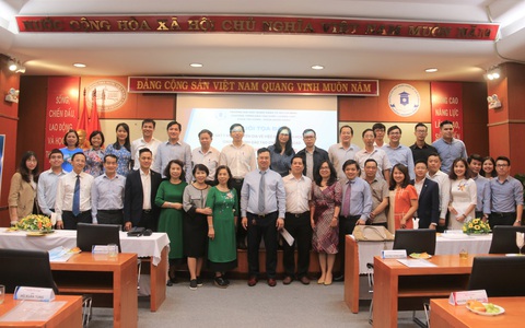 Ngành Tài chính Ngân hàng: Dòng tiền thông minh - Ảnh 4. Ngành Tài chính Ngân hàng: Dòng tiền thông minh - Ảnh 4.