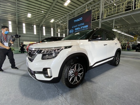 KIA Seltos, mẫu xe SUV đầu tiên của thế hệ sản phẩm mới của KIA giá chỉ từ 589 triệu đồng - Ảnh 1. KIA Seltos, mẫu xe SUV đầu tiên của thế hệ sản phẩm mới của KIA giá chỉ từ 589 triệu đồng - Ảnh 1.