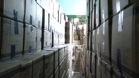 Ngôi nhà ở TP.HCM chứa hàng ngàn thùng găng tay y tế giả nhãn hiệu - Ảnh 1. Ngôi nhà ở TP.HCM chứa hàng ngàn thùng găng tay y tế giả nhãn hiệu - Ảnh 1.