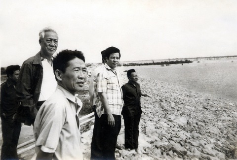 Hành trình mở nguồn nước Dầu Tiếng - Kỳ 4: Ăn bo bo và đối mặt với bom mìn - Ảnh 2. Hành trình mở nguồn nước Dầu Tiếng - Kỳ 4: Ăn bo bo và đối mặt với bom mìn - Ảnh 2.