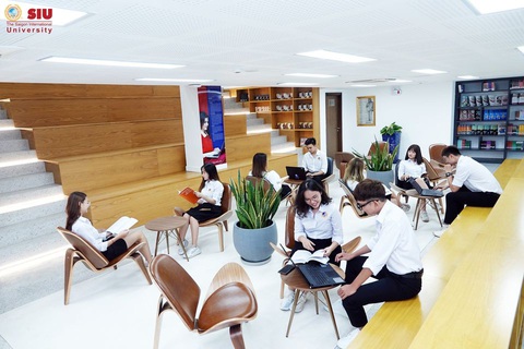 SIU nhận hồ sơ xét điểm thi đánh giá năng lực từ 600 điểm - Ảnh 2. SIU nhận hồ sơ xét điểm thi đánh giá năng lực từ 600 điểm - Ảnh 2.
