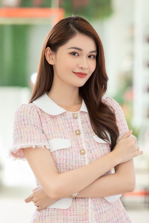 Á hậu Thùy Dung: Việc càng thử thách, càng không nên trì hoãn - Ảnh 1. Á hậu Thùy Dung: Việc càng thử thách, càng không nên trì hoãn - Ảnh 1.
