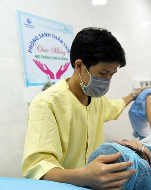Nằm mơ cũng không nghĩ con sinh đúng khoảnh khắc giao thừa - Ảnh 3. Nằm mơ cũng không nghĩ con sinh đúng khoảnh khắc giao thừa - Ảnh 3.