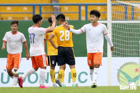 Hà Đức Chinh không ‘ngán’ cạnh tranh với tiền đạo ngoại binh - Ảnh 3. Hà Đức Chinh không ‘ngán’ cạnh tranh với tiền đạo ngoại binh - Ảnh 3.