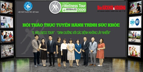 Khởi động Hành Trình Sức Khỏe trực tuyến: Vì một Việt Nam ngày càng khỏe mạnh hơn - Ảnh 1. Khởi động Hành Trình Sức Khỏe trực tuyến: Vì một Việt Nam ngày càng khỏe mạnh hơn - Ảnh 1.