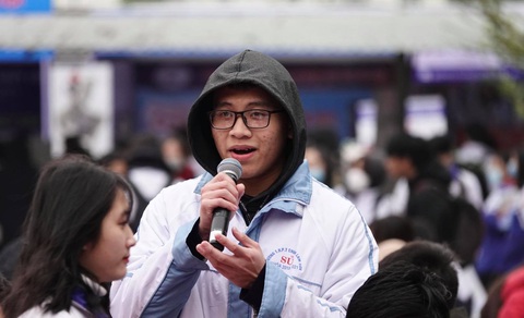 Sáng nay 10-1 tư vấn tuyển sinh tại Thanh Hóa - Ảnh 4. Sáng nay 10-1 tư vấn tuyển sinh tại Thanh Hóa - Ảnh 4.