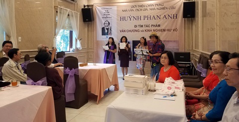 Một góc trời Huỳnh Phan Anh trong lòng bằng hữu văn chương - Ảnh 2. Một góc trời Huỳnh Phan Anh trong lòng bằng hữu văn chương - Ảnh 2.