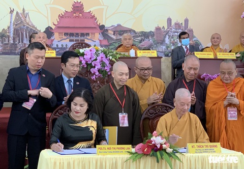 Phật giáo vùng Nam Bộ đóng vai trò quan trọng trong đời sống văn hóa, tinh thần - Ảnh 3. Phật giáo vùng Nam Bộ đóng vai trò quan trọng trong đời sống văn hóa, tinh thần - Ảnh 3.