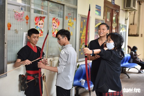 Bạn trẻ Sài Gòn thích thú tham gia ngày hội cổ phục - Ảnh 15. Bạn trẻ Sài Gòn thích thú tham gia ngày hội cổ phục - Ảnh 15.