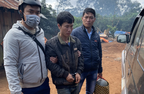 Bắt kẻ lao vào nhà phụ nữ cướp tài sản ngay giữa ban ngày - Ảnh 1. Bắt kẻ lao vào nhà phụ nữ cướp tài sản ngay giữa ban ngày - Ảnh 1.