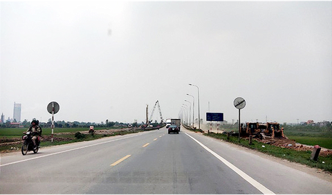 Chuyển 2 dự án thuộc tuyến cao tốc Bắc - Nam sang đầu tư công - Ảnh 1. Chuyển 2 dự án thuộc tuyến cao tốc Bắc - Nam sang đầu tư công - Ảnh 1.