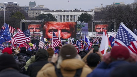 Giáo sư luật Mỹ: Không đủ cơ sở để luận tội ông Trump - Ảnh 1. Giáo sư luật Mỹ: Không đủ cơ sở để luận tội ông Trump - Ảnh 1.
