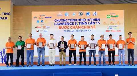 Chương trình Đi bộ Từ thiện Lawrence S. Ting: Đồng hành và chia sẻ - Ảnh 1. Chương trình Đi bộ Từ thiện Lawrence S. Ting: Đồng hành và chia sẻ - Ảnh 1.