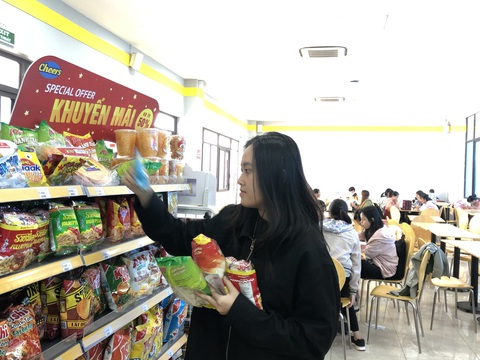 Co.op vào trường học - Ảnh 1. Co.op vào trường học - Ảnh 1.