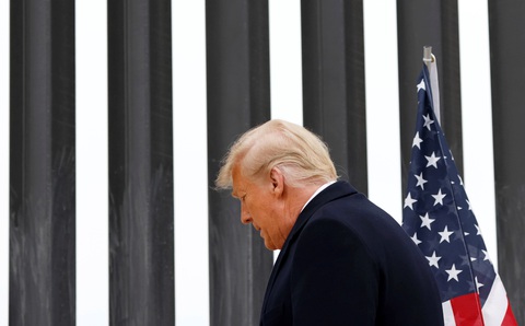Đế chế kinh doanh của Trump ‘rung lắc’ sau bạo loạn Điện Capitol - Ảnh 1. Đế chế kinh doanh của Trump ‘rung lắc’ sau bạo loạn Điện Capitol - Ảnh 1.