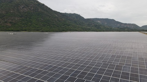 Tập đoàn Sao Mai: Điểm đến ấn tượng từ điện mặt trời - Ảnh 1. Tập đoàn Sao Mai: Điểm đến ấn tượng từ điện mặt trời - Ảnh 1.