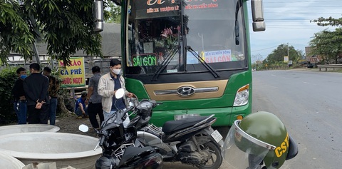 Chưa tìm thấy người Trung Quốc bỏ trốn lên vùng núi Phú Yên - Ảnh 1. Chưa tìm thấy người Trung Quốc bỏ trốn lên vùng núi Phú Yên - Ảnh 1.