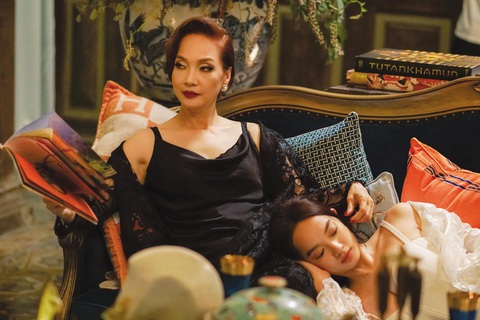 Lê Khanh: Tôi rất điên rồ trong nghệ thuật - Ảnh 5. Lê Khanh: Tôi rất điên rồ trong nghệ thuật - Ảnh 5.