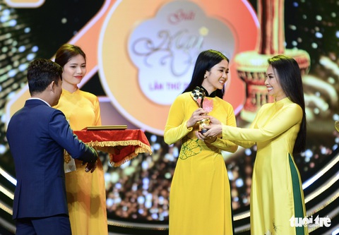 Jack, Vũ Cát Tường, Huỳnh Lập, DaLAB nhận giải Mai Vàng 2020 - Ảnh 7. Jack, Vũ Cát Tường, Huỳnh Lập, DaLAB nhận giải Mai Vàng 2020 - Ảnh 7.