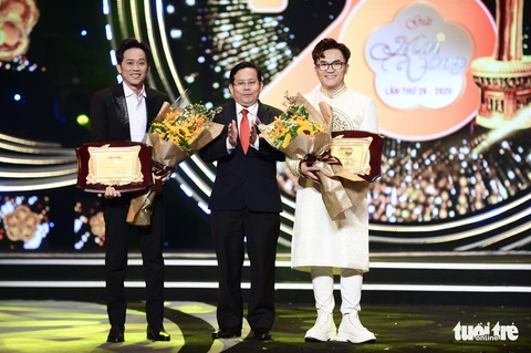 Jack, Vũ Cát Tường, Huỳnh Lập, DaLAB nhận giải Mai Vàng 2020 - Ảnh 3. Jack, Vũ Cát Tường, Huỳnh Lập, DaLAB nhận giải Mai Vàng 2020 - Ảnh 3.