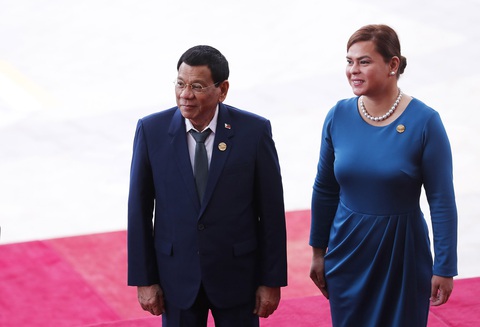 Ông Duterte: Ghế tổng thống không dành cho phụ nữ - Ảnh 1. Ông Duterte: Ghế tổng thống không dành cho phụ nữ - Ảnh 1.