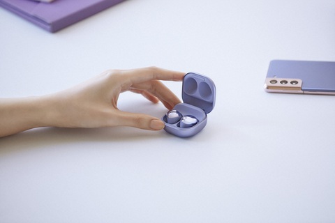 Samsung ra mắt tai nghe không dây thế hệ mới chống ồn chủ động Galaxy Buds Pro - Ảnh 1. Samsung ra mắt tai nghe không dây thế hệ mới chống ồn chủ động Galaxy Buds Pro - Ảnh 1.
