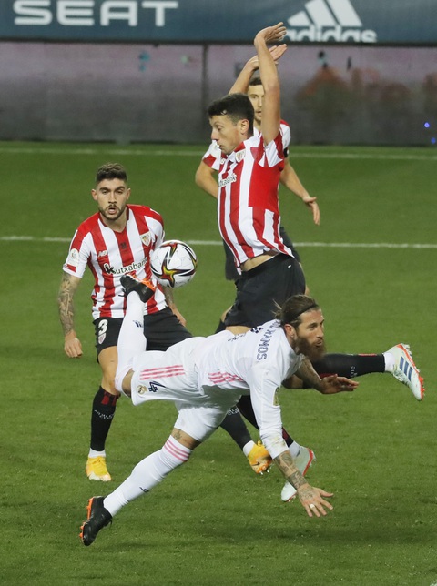 Thua bạc nhược, Real Madrid lỡ cơ hội gặp Barca ở chung kết Siêu cúp Tây Ban Nha - Ảnh 4. Thua bạc nhược, Real Madrid lỡ cơ hội gặp Barca ở chung kết Siêu cúp Tây Ban Nha - Ảnh 4.