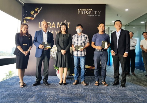 Cùng Eximbank trải nghiệm sự khác biệt của dịch vụ Priority - Ảnh 2. Cùng Eximbank trải nghiệm sự khác biệt của dịch vụ Priority - Ảnh 2.