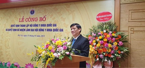 Sắp tới, học y khoa ra trường phải thi mới được làm bác sĩ - Ảnh 1. Sắp tới, học y khoa ra trường phải thi mới được làm bác sĩ - Ảnh 1.