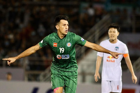 Sài Gòn thắng HAGL trong ngày Kiatisak ra mắt V-League 2021 - Ảnh 2. Sài Gòn thắng HAGL trong ngày Kiatisak ra mắt V-League 2021 - Ảnh 2.