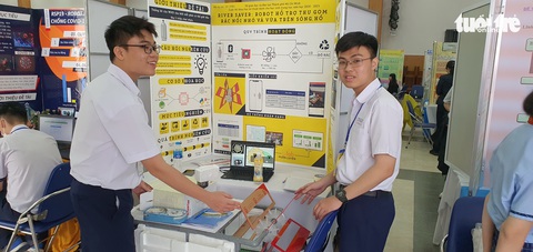 Bất ngờ với những phát minh khoa học của học sinh Sài Gòn - Ảnh 3. Bất ngờ với những phát minh khoa học của học sinh Sài Gòn - Ảnh 3.
