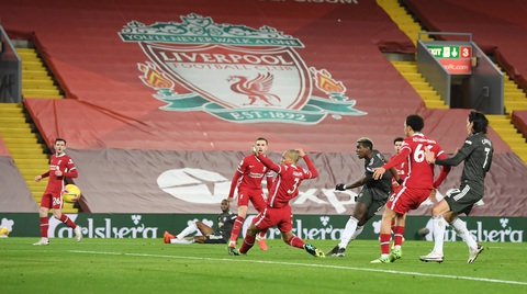 Liverpool và Man Utd bất phân thắng bại tại Anfield - Ảnh 2. Liverpool và Man Utd bất phân thắng bại tại Anfield - Ảnh 2.