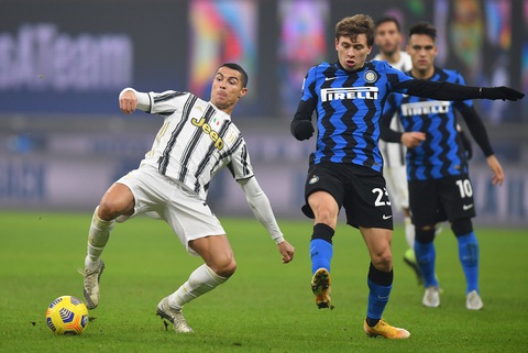 Ronaldo bị từ chối bàn thắng, Juve gục ngã trước Inter Milan - Ảnh 3. Ronaldo bị từ chối bàn thắng, Juve gục ngã trước Inter Milan - Ảnh 3.