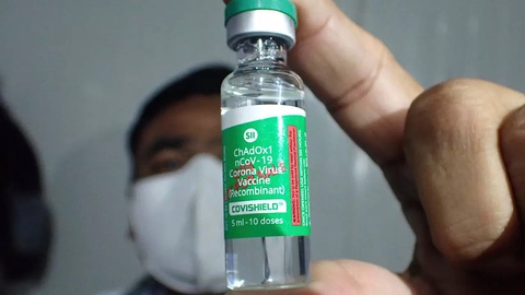 Các nước đôn đáo mua vắc xin ngăn COVID-19 và biến thể mới - Ảnh 2. Các nước đôn đáo mua vắc xin ngăn COVID-19 và biến thể mới - Ảnh 2.