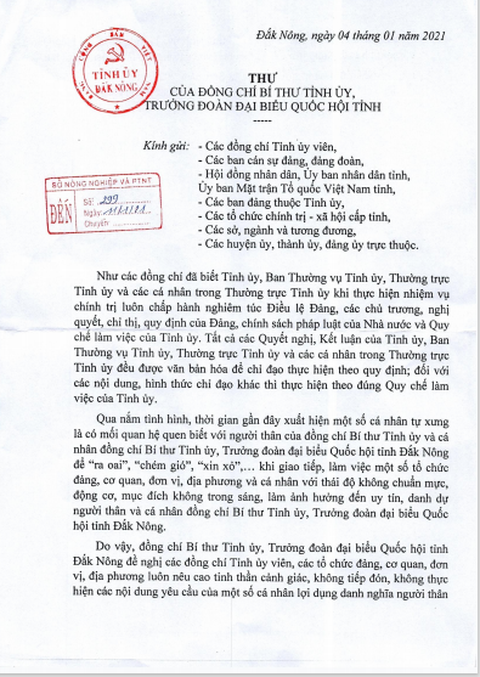 Bí thư Tỉnh ủy gửi thư cảnh báo tình trạng mượn danh mình để... ra oai, xin xỏ - Ảnh 2. Bí thư Tỉnh ủy gửi thư cảnh báo tình trạng mượn danh mình để... ra oai, xin xỏ - Ảnh 2.