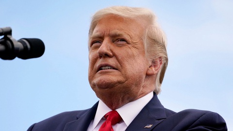 CNN: Ông Trump sẽ ban 100 lệnh ân xá giảm án ngày 19-1, ông có tự ân xá mình? - Ảnh 1. CNN: Ông Trump sẽ ban 100 lệnh ân xá giảm án ngày 19-1, ông có tự ân xá mình? - Ảnh 1.