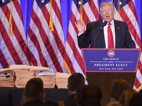 Nhìn lại nhiệm kỳ 4 năm của Tổng thống Donald Trump qua ảnh - Ảnh 1. Nhìn lại nhiệm kỳ 4 năm của Tổng thống Donald Trump qua ảnh - Ảnh 1.