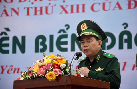 Mỗi ngư dân, mỗi con tàu ra khơi là một ‘cột mốc sống trên biển’ - Ảnh 3. Mỗi ngư dân, mỗi con tàu ra khơi là một ‘cột mốc sống trên biển’ - Ảnh 3.