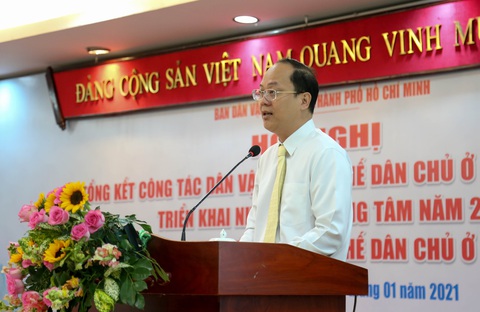 Một bộ phận công chức không nhận thức mình là công bộc của dân - Ảnh 3. Một bộ phận công chức không nhận thức mình là công bộc của dân - Ảnh 3.