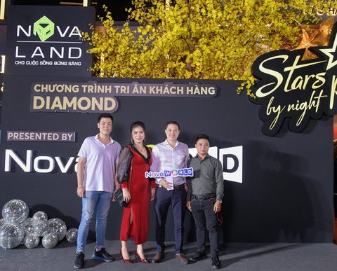 Nhiều xúc cảm với chuỗi sự kiện tri ân khách hàng thân thiết của Novaland - Ảnh 3. Nhiều xúc cảm với chuỗi sự kiện tri ân khách hàng thân thiết của Novaland - Ảnh 3.
