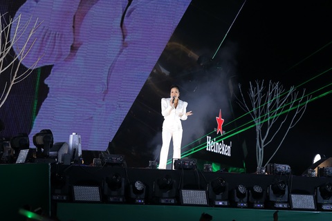 Đại tiệc Heineken Countdown tưng bừng, mở ra năm mới 2021 bừng sắc - Ảnh 3. Đại tiệc Heineken Countdown tưng bừng, mở ra năm mới 2021 bừng sắc - Ảnh 3.